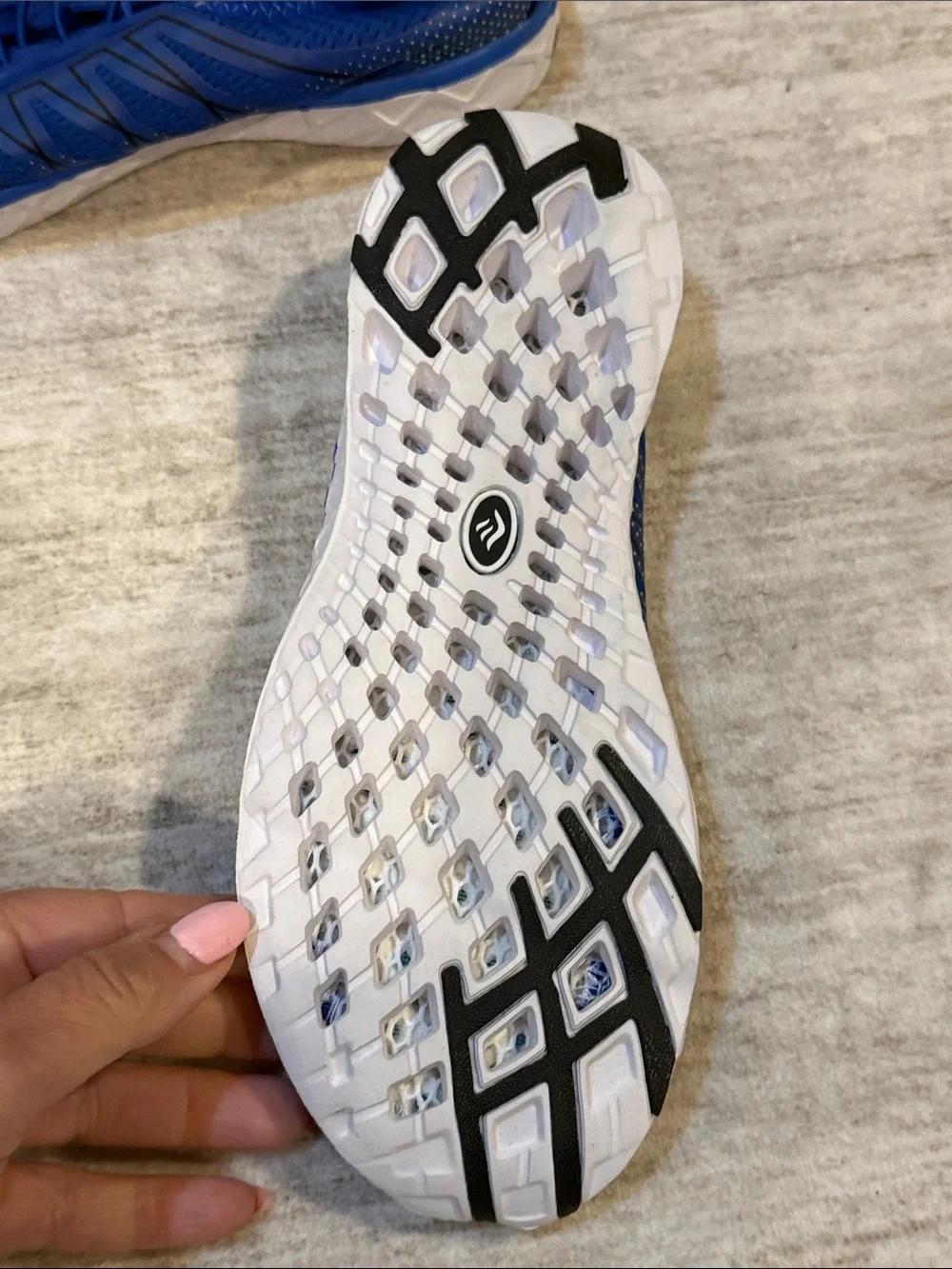 NWOT Youth kids size 3-4 water shoes Slip-On